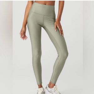 Alo Yoga Airlift Limestone Green Leggings